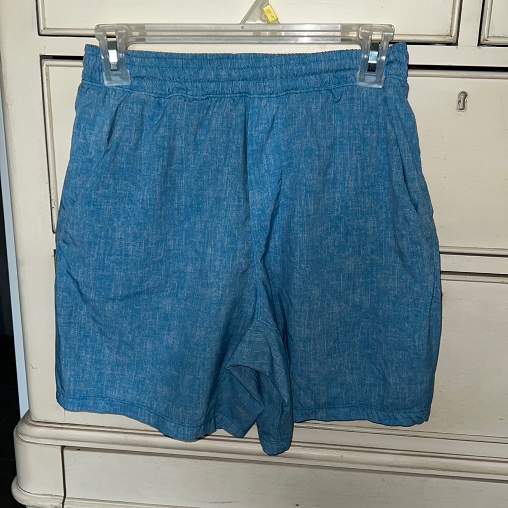 Men’s lululemon pace breaker shorts 7”